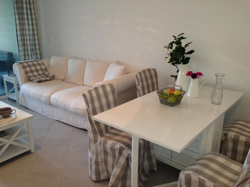 Residence Nayah-Maria Calvi  Kamer foto